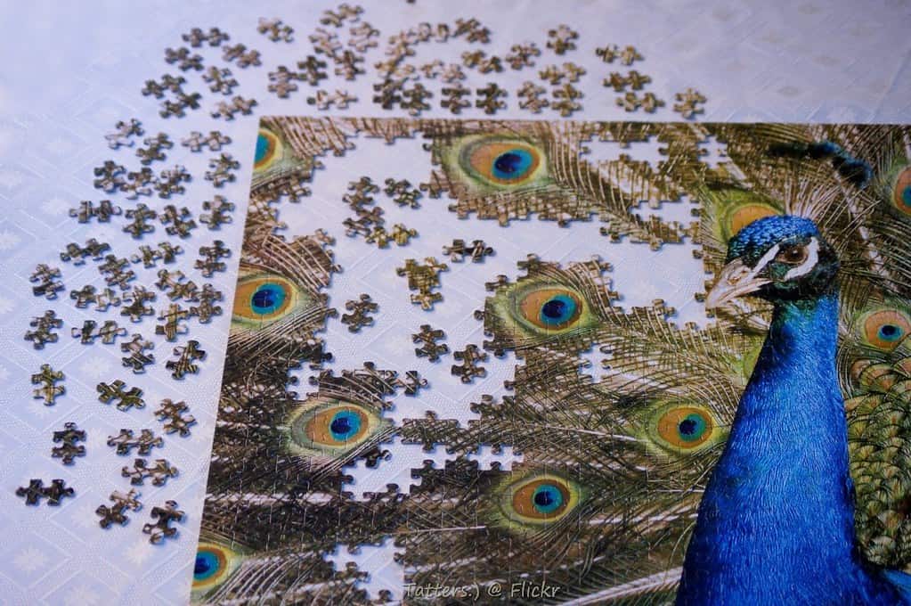 how to frame a jigsaw puzzle