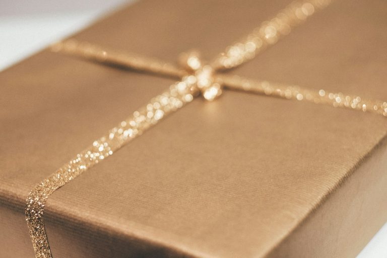 gifts for people who like jigsaw puzzles